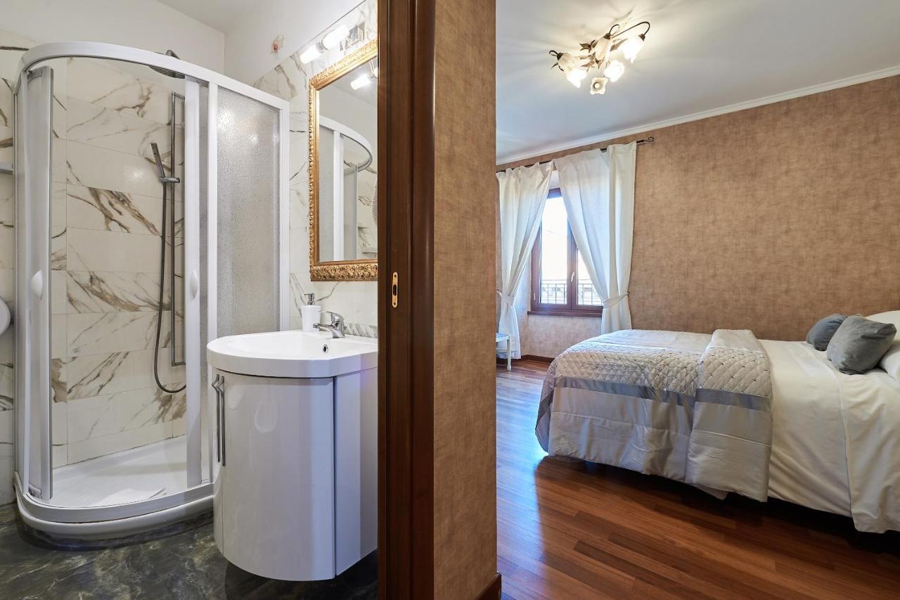 Le Suite Downtown Рим Екстериор снимка