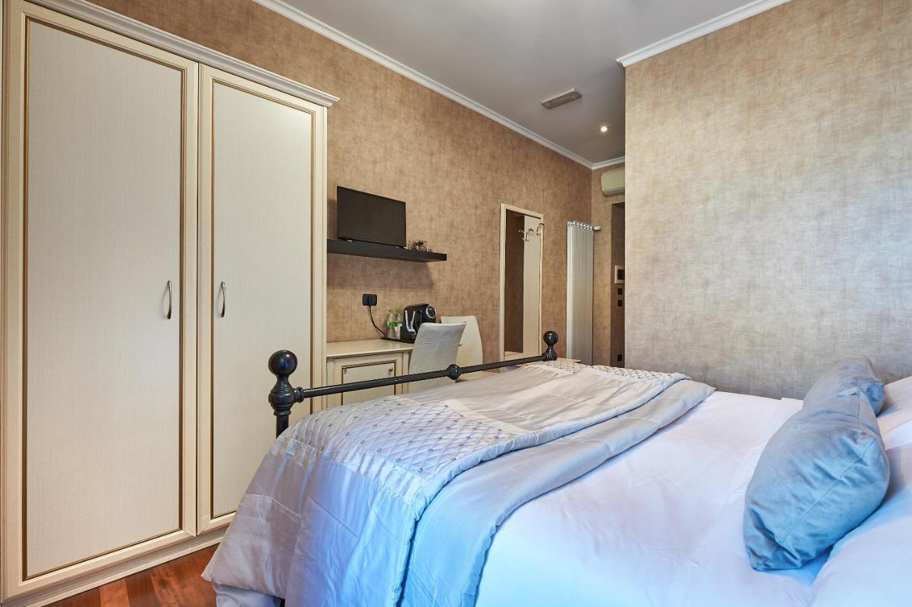 Le Suite Downtown Рим Екстериор снимка