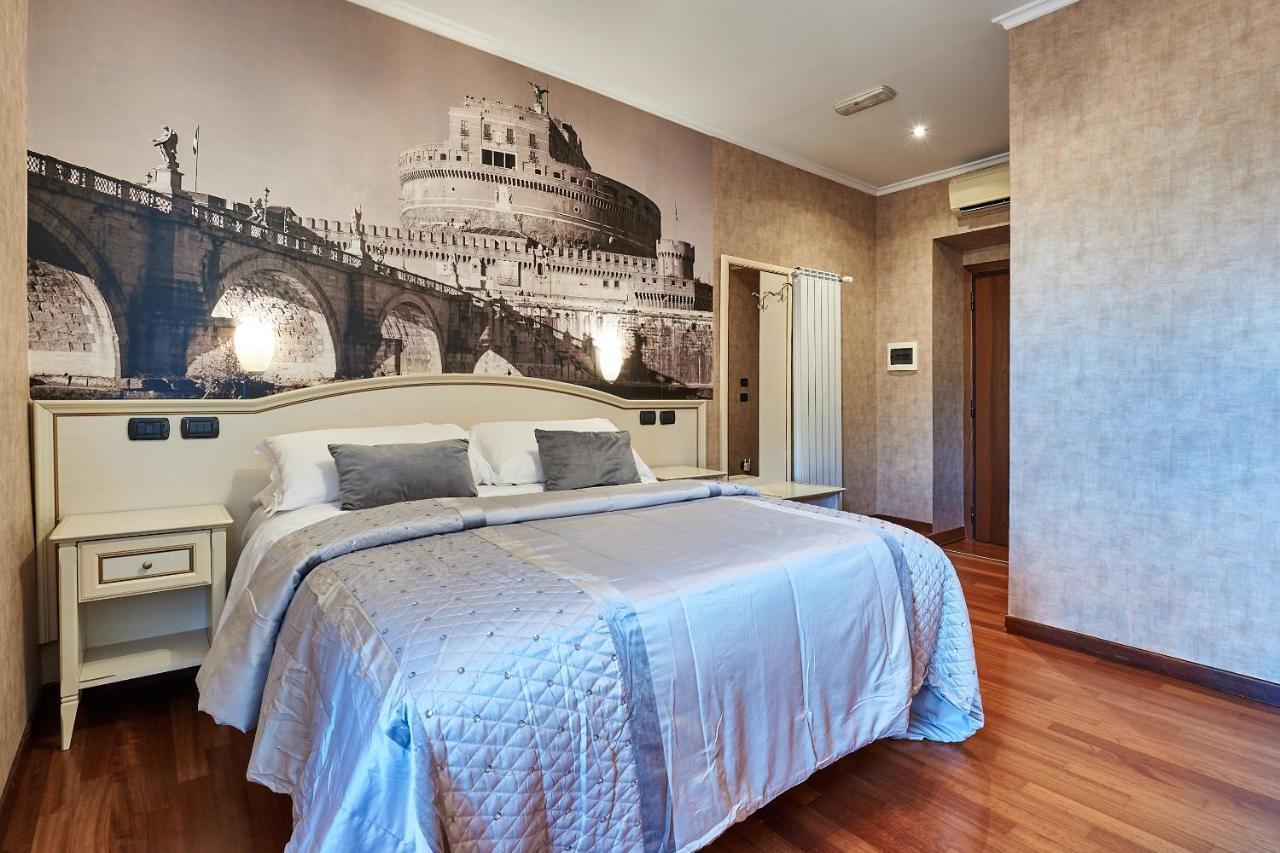 Le Suite Downtown Рим Екстериор снимка