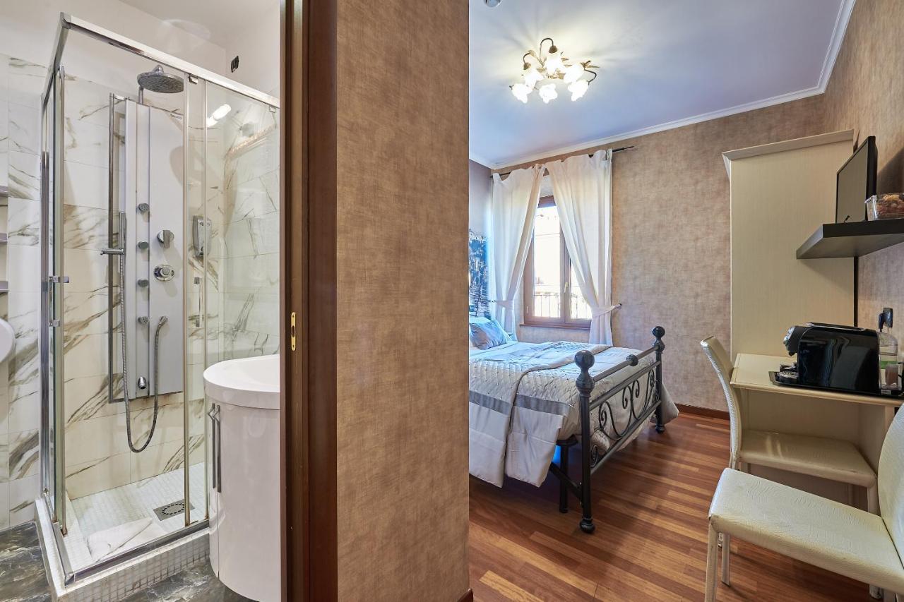 Le Suite Downtown Рим Екстериор снимка